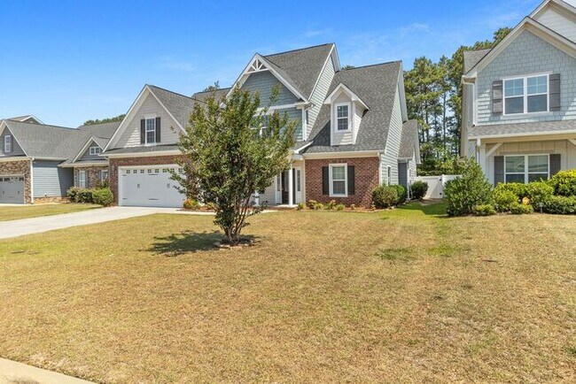 Building Photo - 5 Bedroom 3 Bath Home