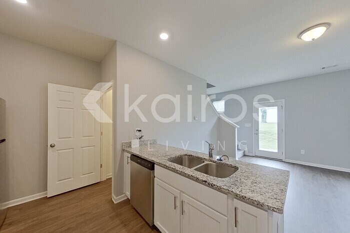 Building Photo - 151 Dudley Wy