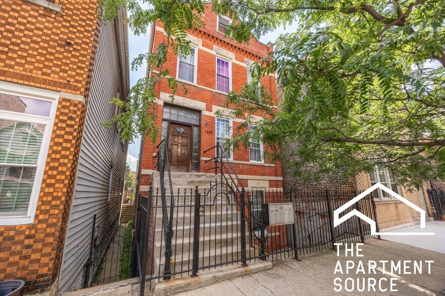 Building Photo - 1653 S Throop St