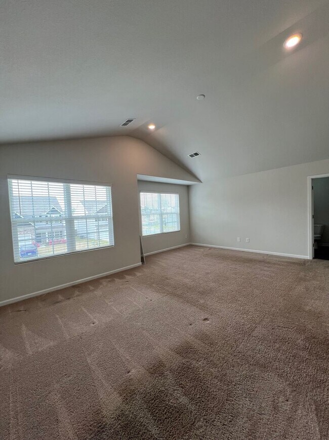 Building Photo - Charming 3 Bedroom Home Located In Zebulon NC!!!