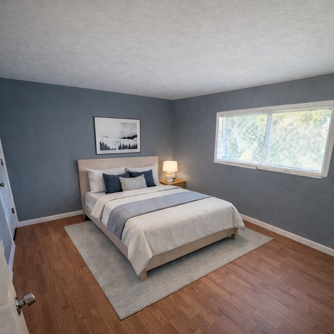 Building Photo - 293 W Waldorf Ave