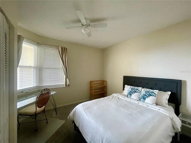 Building Photo - 7872 Sailboat Key Blvd S