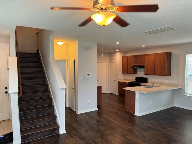 Building Photo - 19022 Bee Line Ct