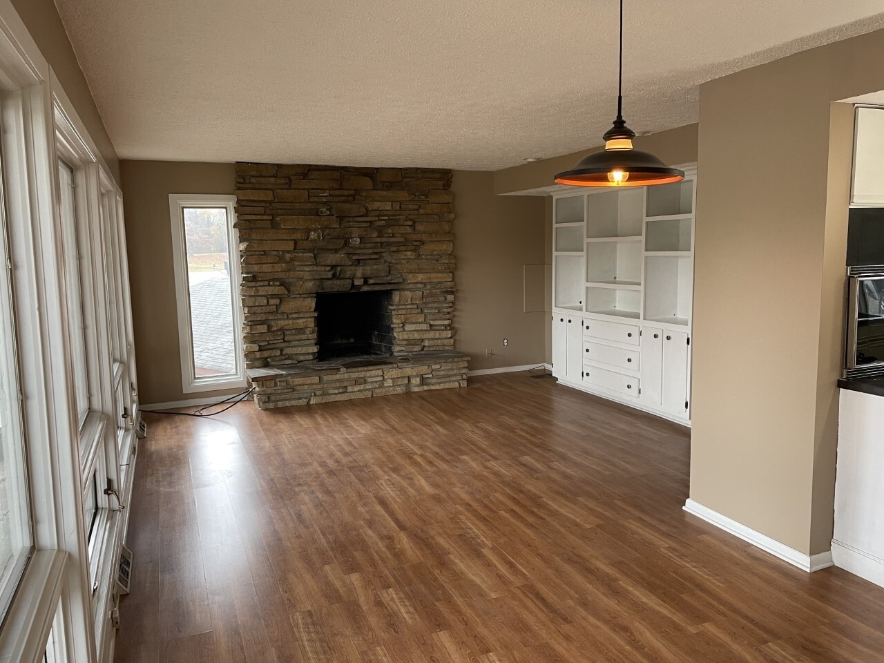 Building Photo - 4335 Ormond Dr