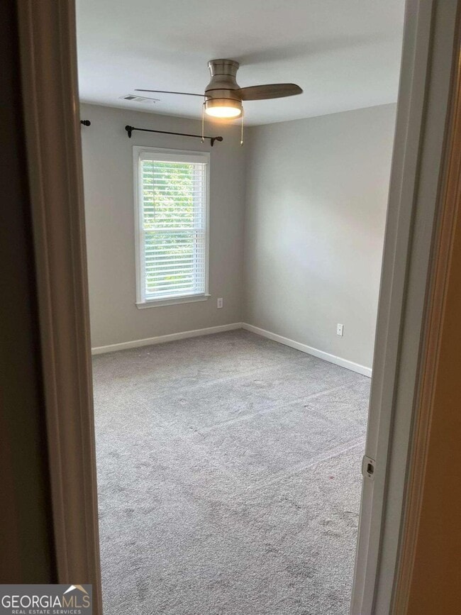 Building Photo - 2400 Rose Walk Dr