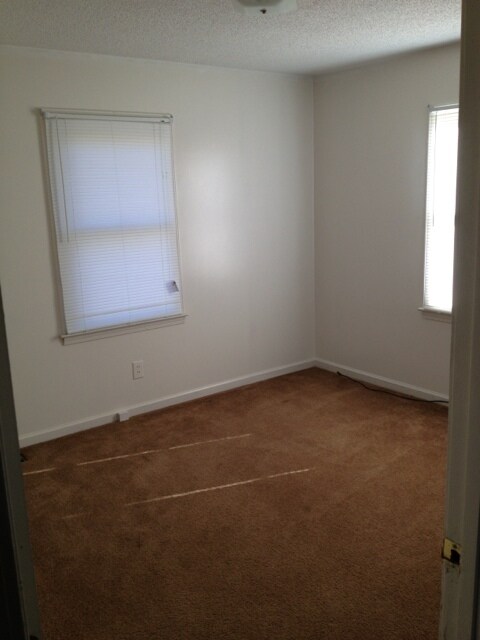 Building Photo - 810-812 E. Franklin Street