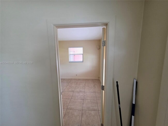 Building Photo - 6130 Funston St
