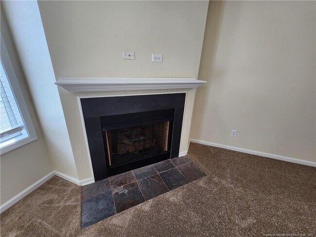 Building Photo - 264 Waterdown Dr