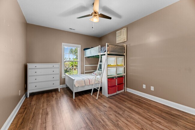 Building Photo - 3234 Austin Ave