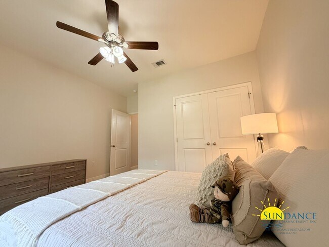 Building Photo - Spacious 4BR/2BA Home in Fort Walton Beach Near Eglin Parkway!