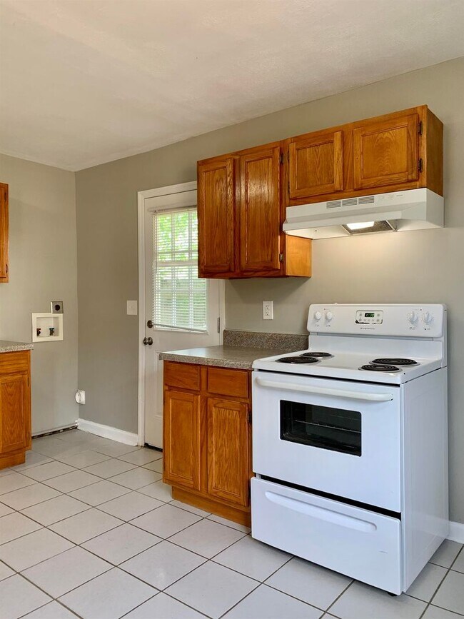 Building Photo - 209 Burch Rd