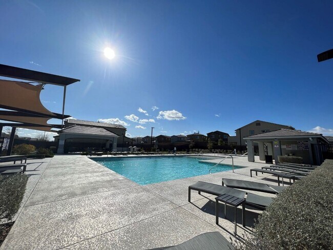 Building Photo - 4 BEDROOMS, 2.5 BATHS AT VILLIAGES AT TULE...