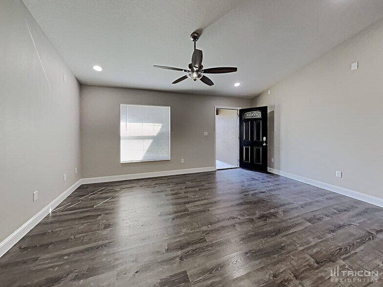 Building Photo - 11523 Exmore St