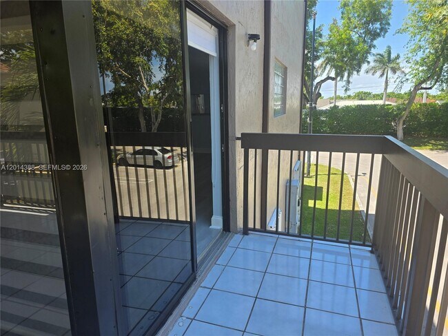 Building Photo - 13022 SW 88th Terrace N