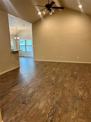 Building Photo - 1409 Lauren Ln
