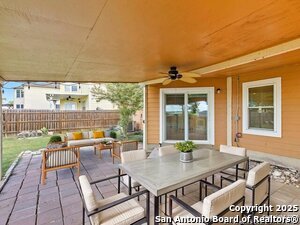 Building Photo - 3223 Crested Creek Dr