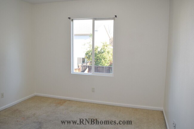 Building Photo - 6569 Powder Ridge Dr
