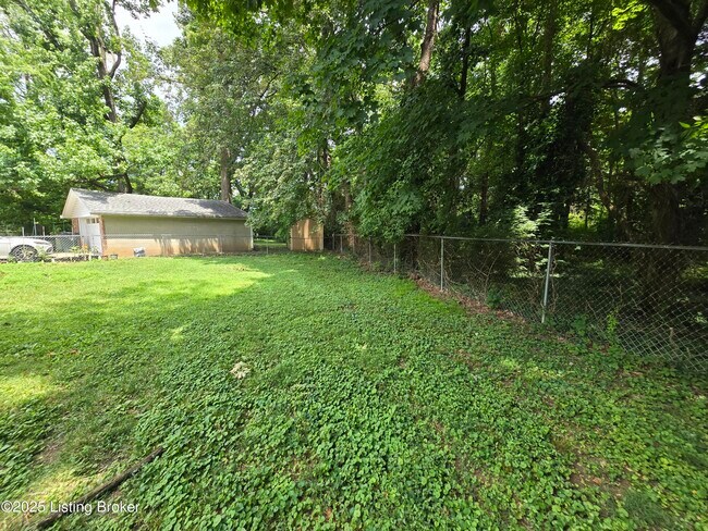 Building Photo - 9313 Le Beau Ct