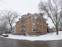 Building Photo - 151E