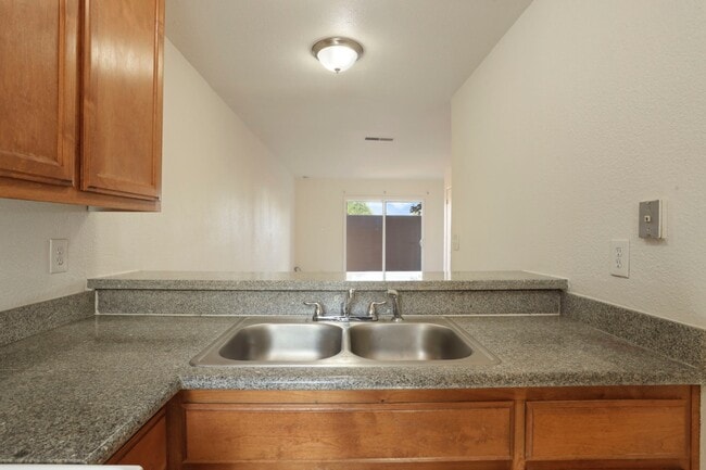 Building Photo - 3557 Merced Ave