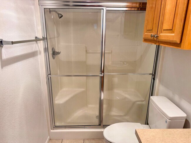 Building Photo - 5426 Ricci St