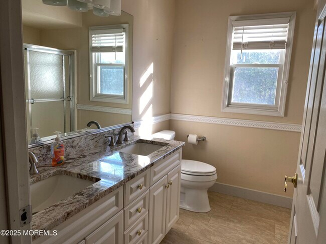 Building Photo - 41 Church Rd