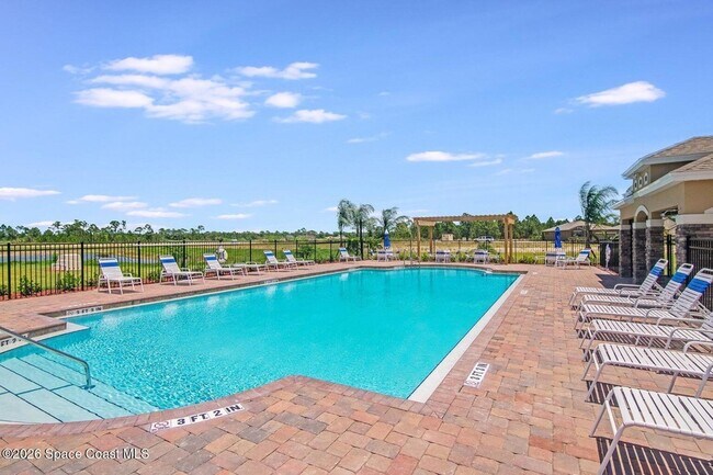 Building Photo - 514 Old Country