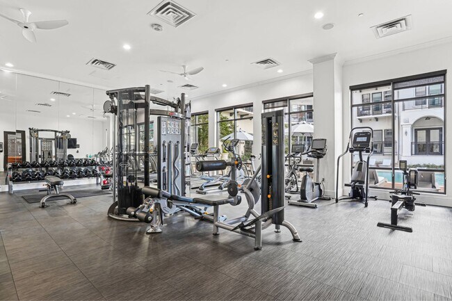 Building Photo - Cantabria at Turtle Creek
