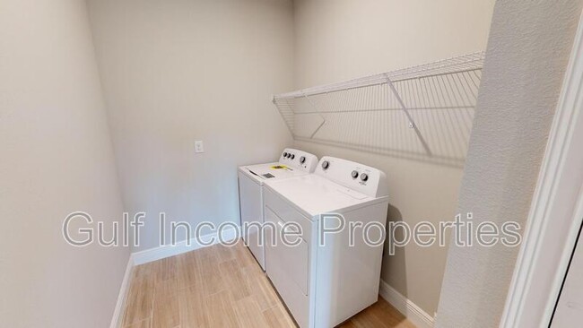 Building Photo - 8713 Sundance Lp