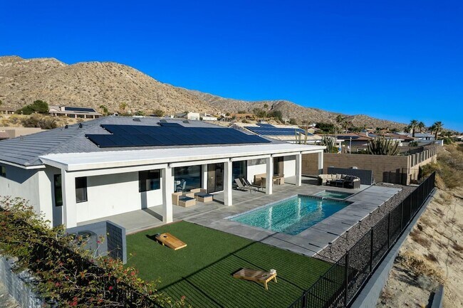 Building Photo - 66801 Verbena Dr