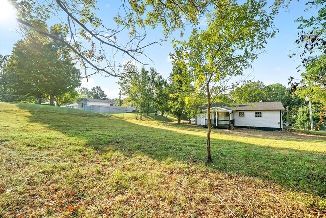 Building Photo - 3 Bedroom Home For Rent in St. Bethlehem A...