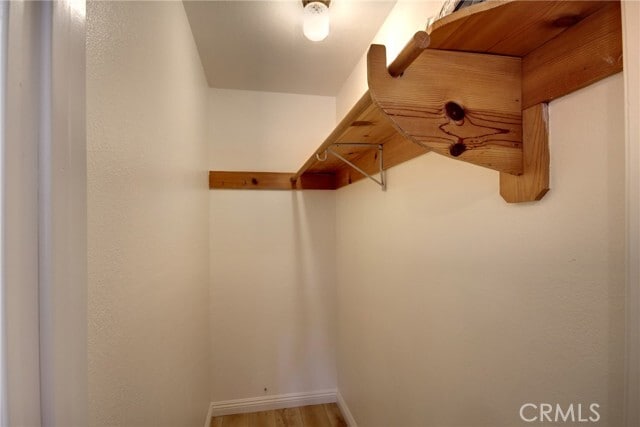 Building Photo - 430 E Country Club Blvd