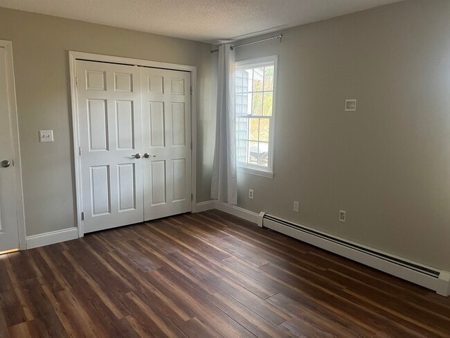 Building Photo - 416 Springbrook Cir