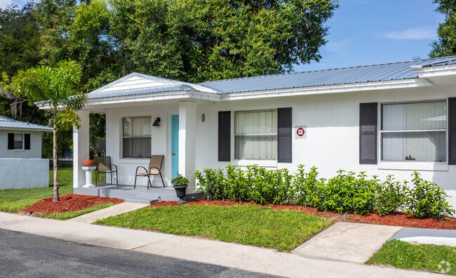 Building Photo - City Walk Villas | 1 & 2 Bedroom Apartment...