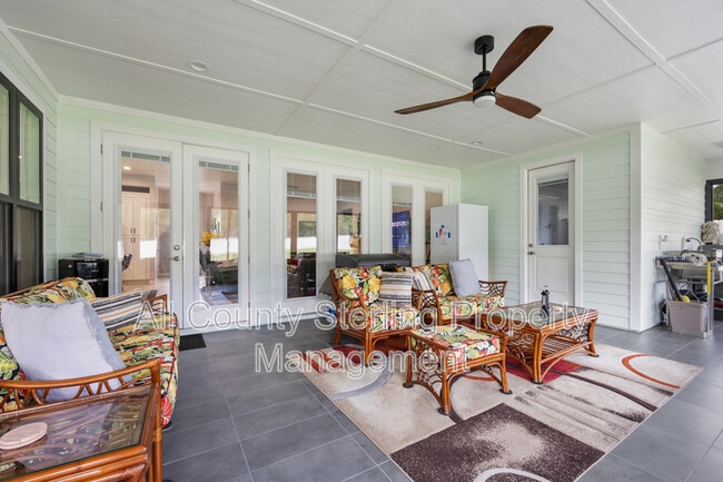 Building Photo - 4089 NW River Sebastian Ln