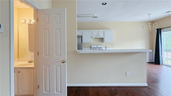 Building Photo - 3592 Gainesway Trace