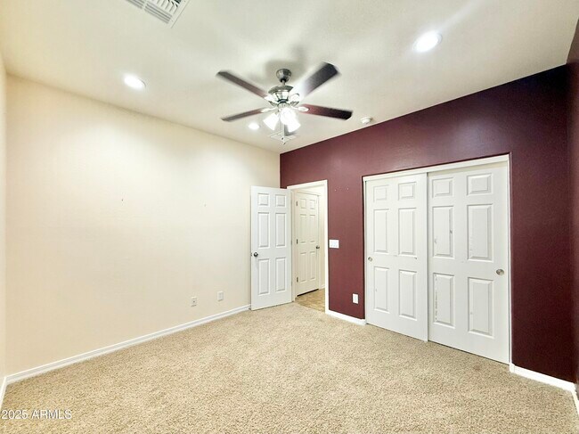 Building Photo - 4559 S Antonio