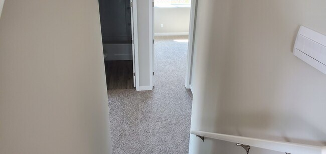Building Photo - 5193 Mustang Dr