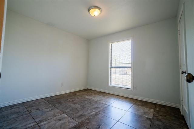 Building Photo - 3405 Spring Meadows Dr