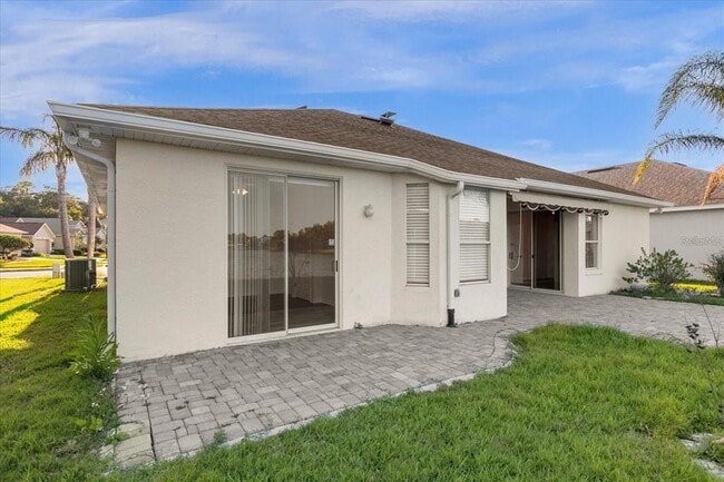 Building Photo - 13131 Luxbury Loop