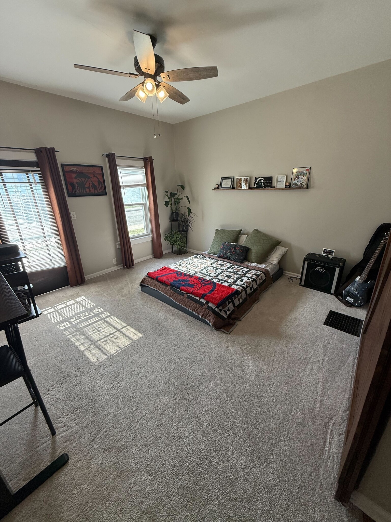 Building Photo - 930 Lexington Ave