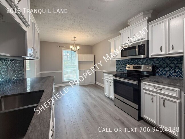 Building Photo - 2018 Tranquil Ln