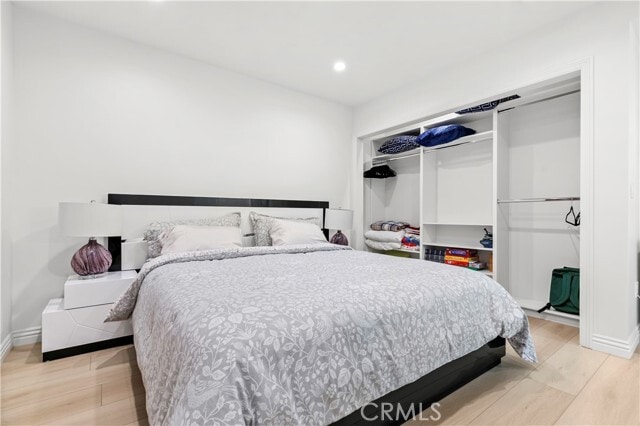 Building Photo - 6712 Ventura Canyon Ave