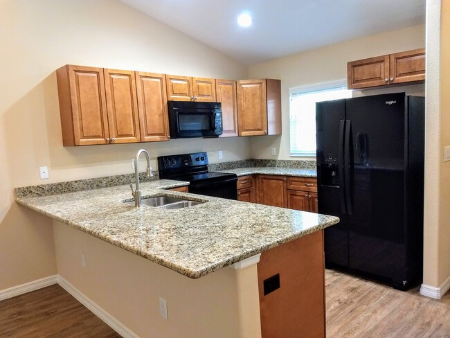 Granite Counter Tops - 9358 N Peachtree Way