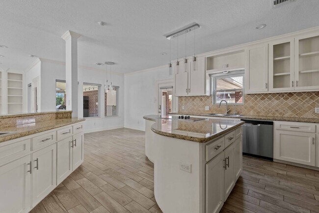 Building Photo - 3114 W Autumn Run Cir