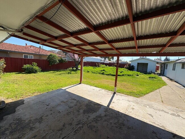 Building Photo - Charming Gilroy Home For Rent