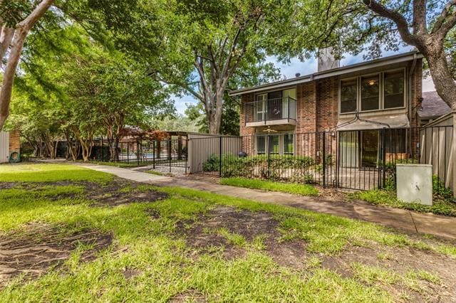 Building Photo - 12202 Montego Plaza