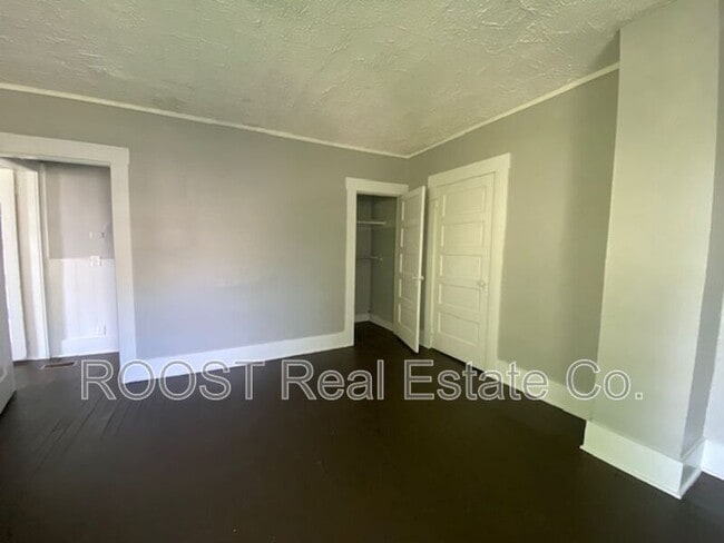 Building Photo - 612/614 Cedar St