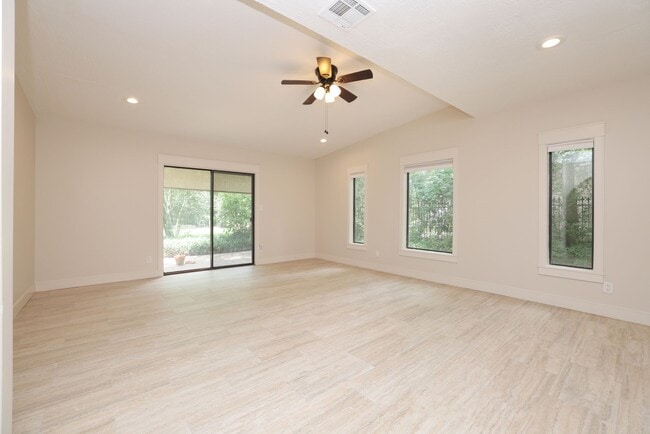 Building Photo - 44 Indian Clover Dr