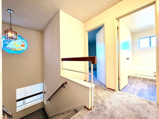 Building Photo - Beautiful Well Kept 3 bedroom for Rent - Folsom